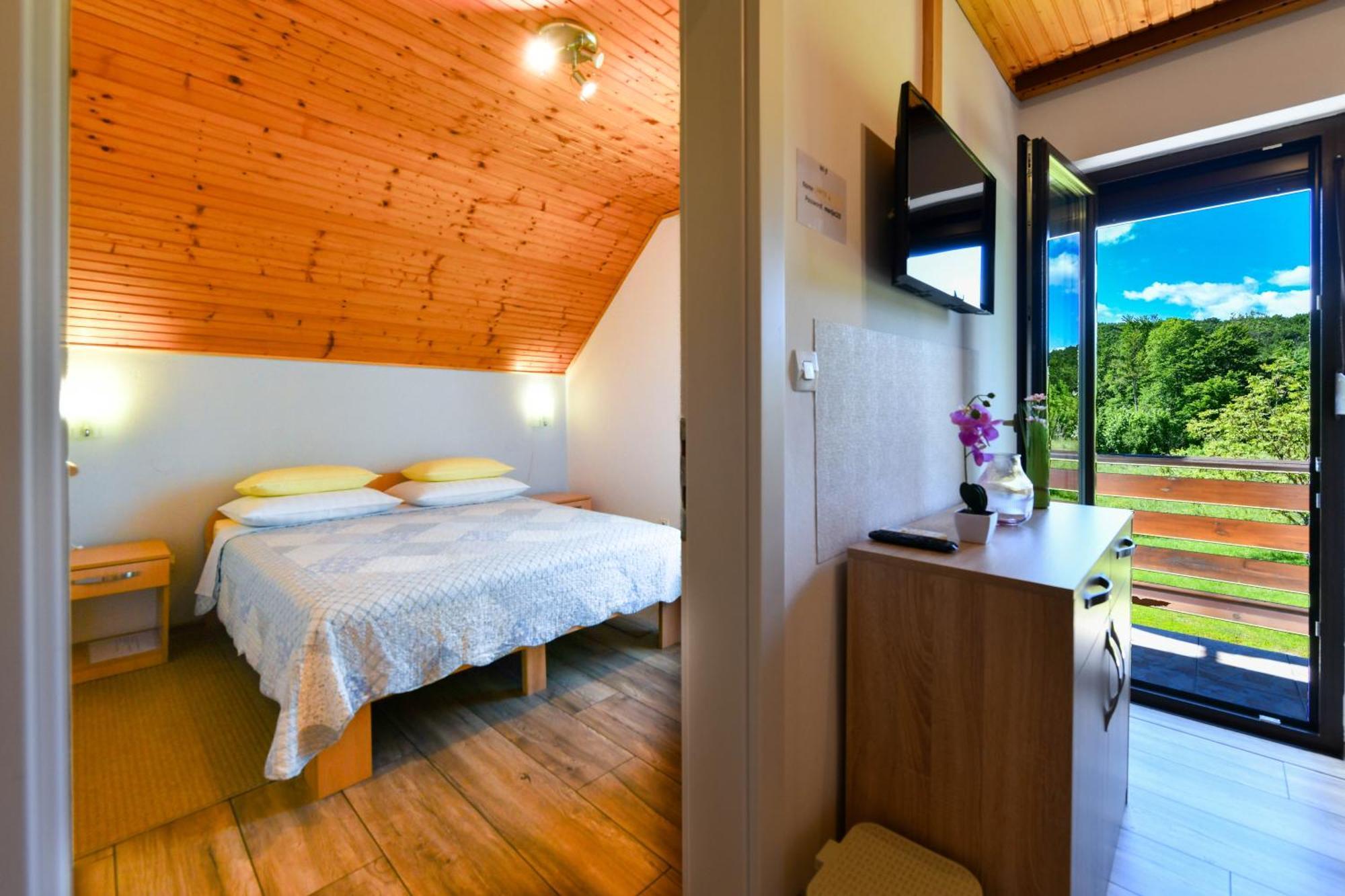 Apartment & Rooms Luketic Rastovača Екстериор снимка