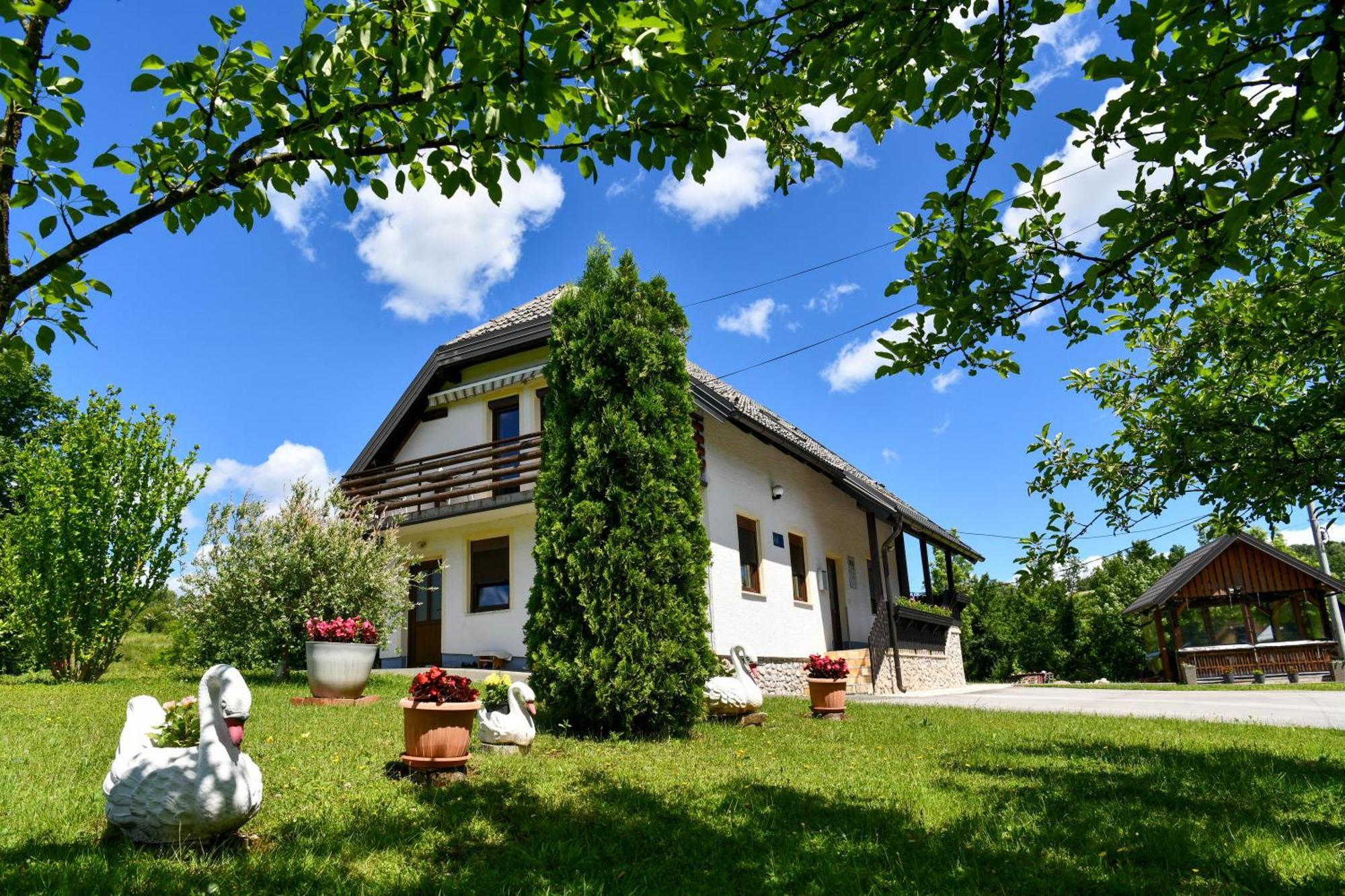 Apartment & Rooms Luketic Rastovača Екстериор снимка