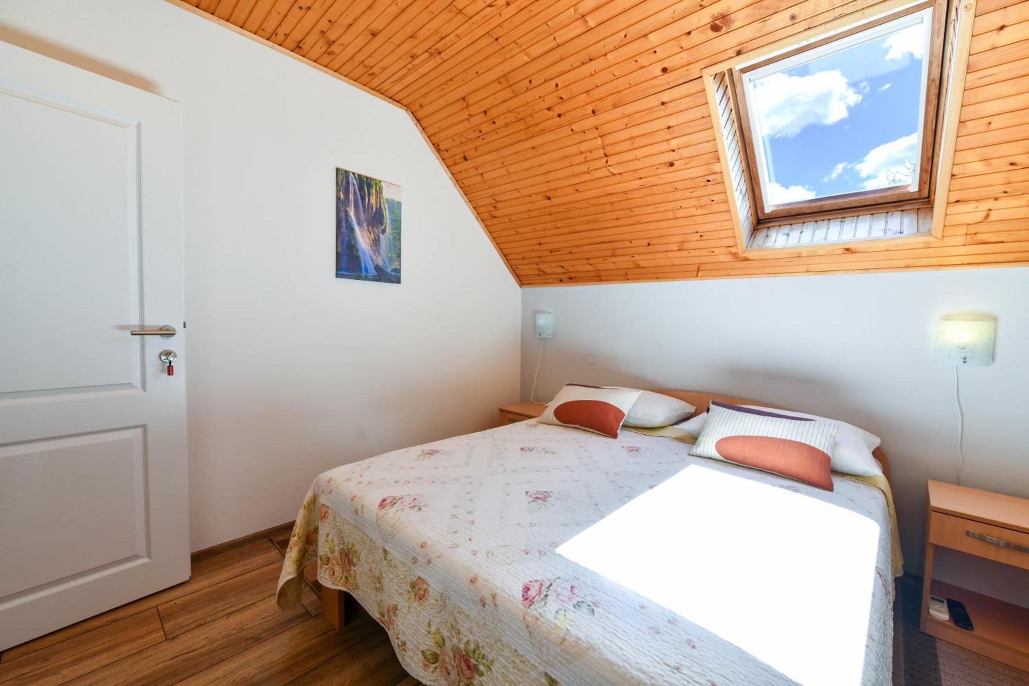 Apartment & Rooms Luketic Rastovača Екстериор снимка