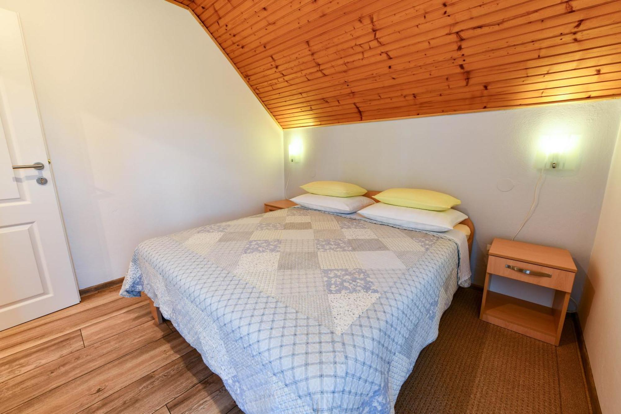 Apartment & Rooms Luketic Rastovača Екстериор снимка