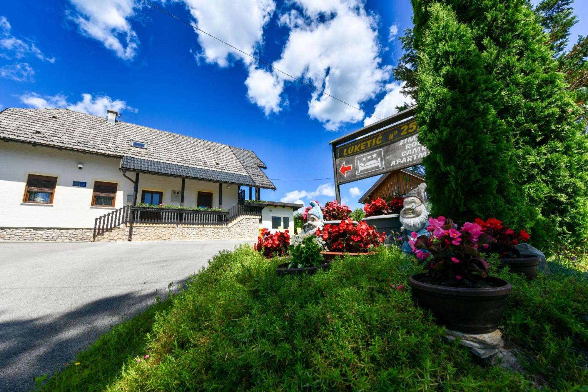 Apartment & Rooms Luketic Rastovača Екстериор снимка
